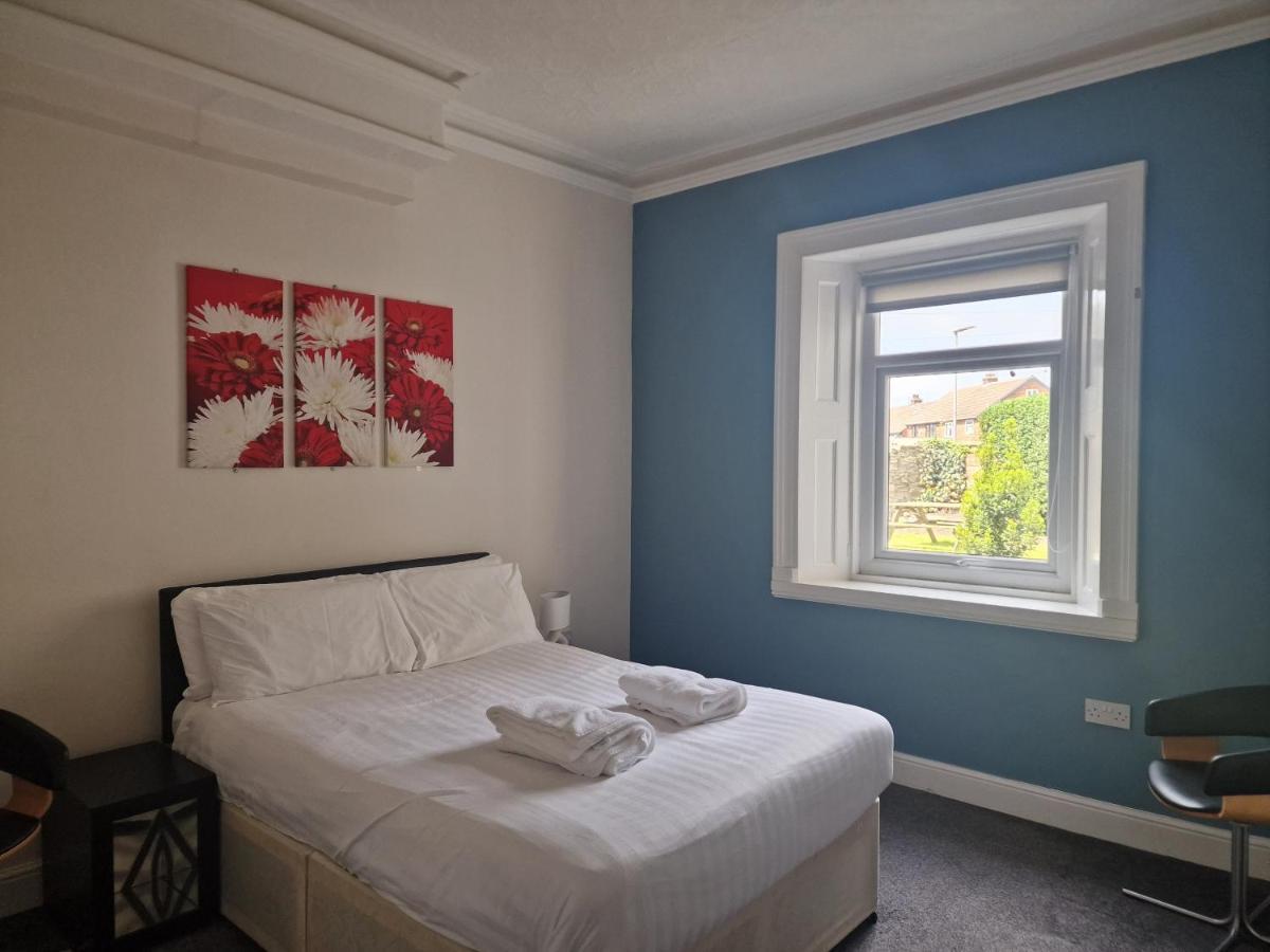 2 The Green, Exceptional Large House, Sea Views Loads Of Bathrooms Seaton Carew Luaran gambar